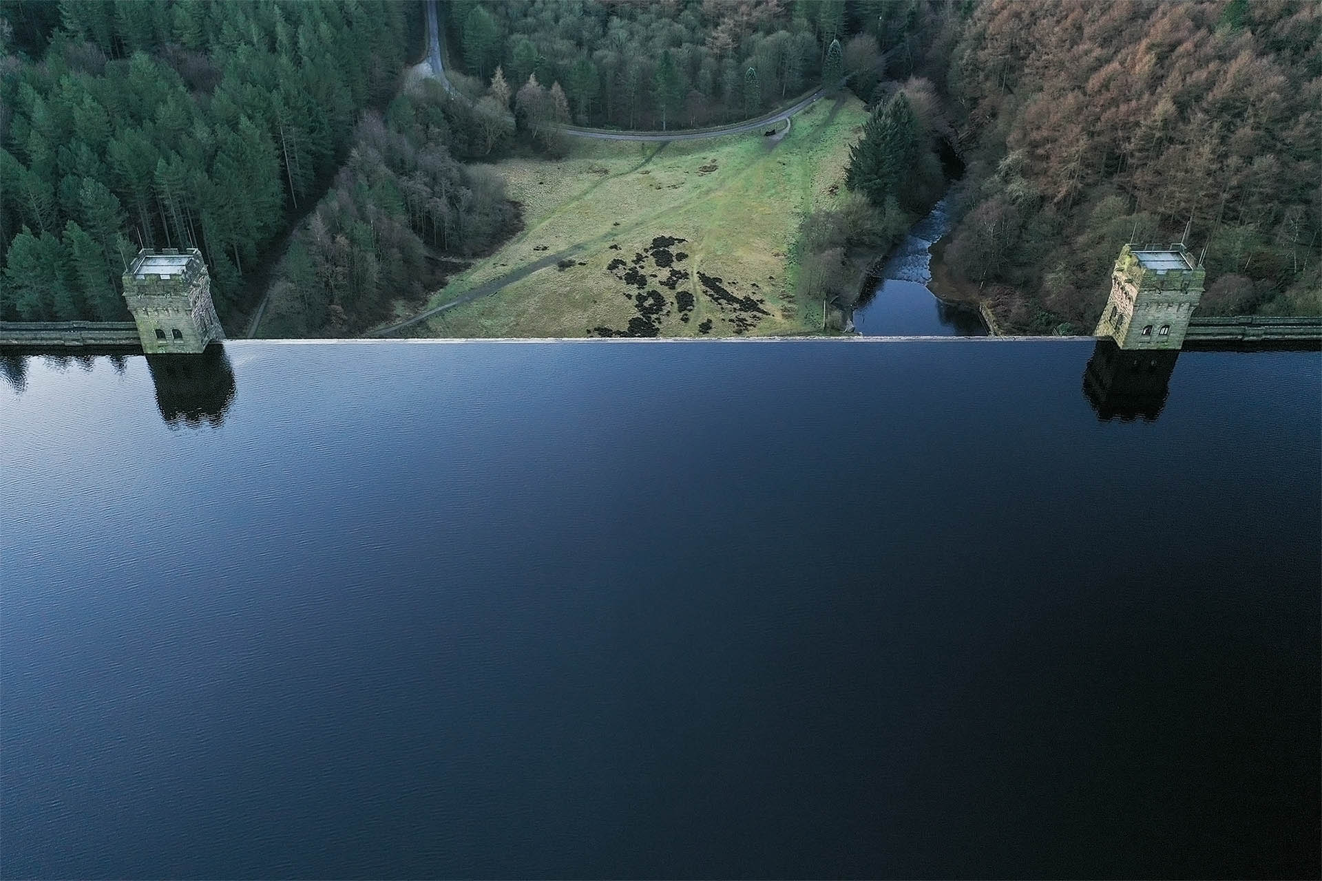 Howden, Derwent and Ladybower Reservoir: A Walk Through History