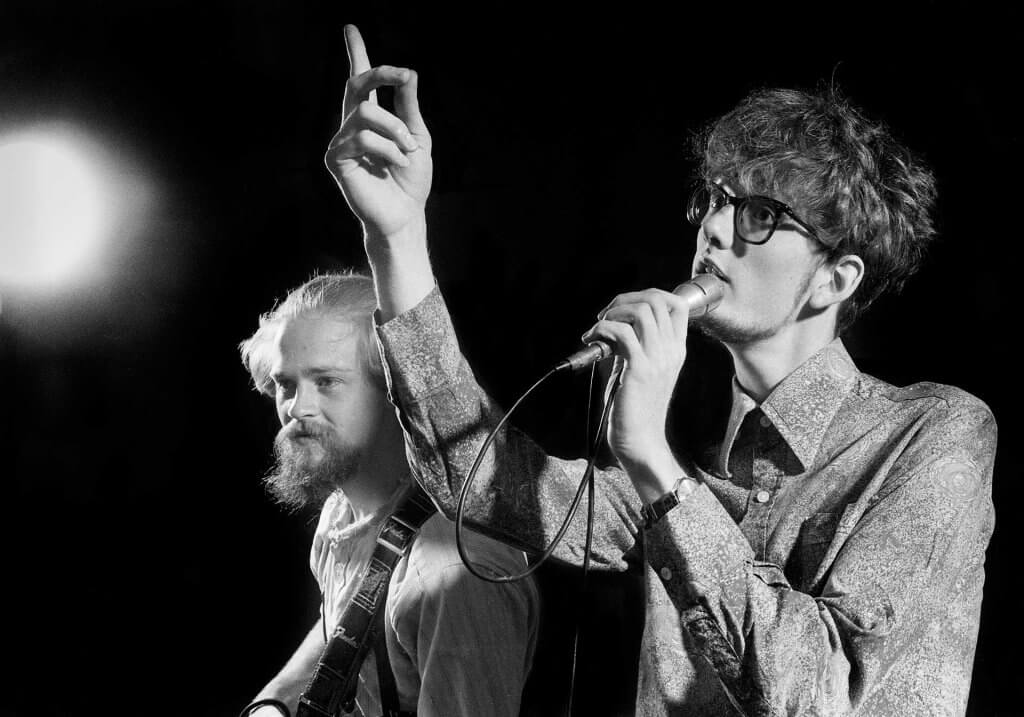 Pulp photograph Peter Hill