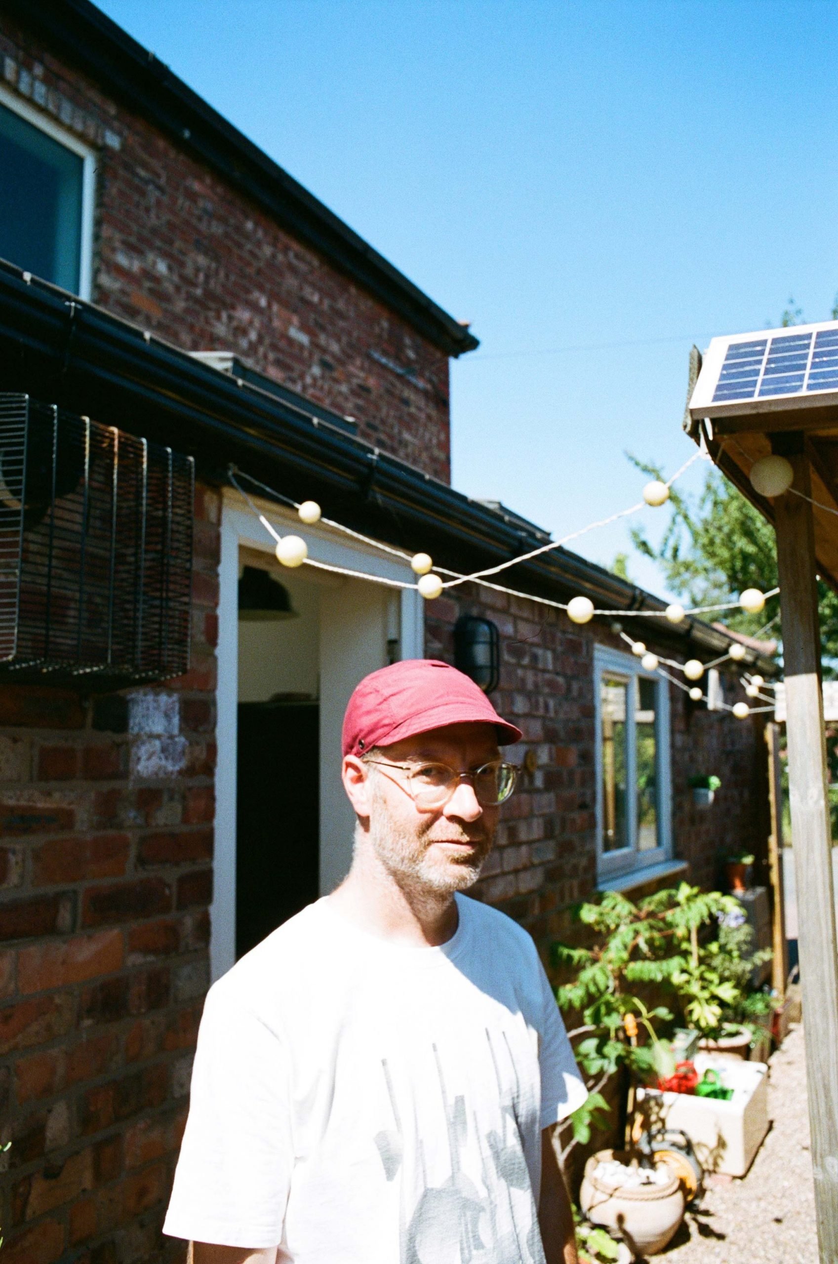 An Interview with Mike Holmes, founder of the Long Shot Experiment