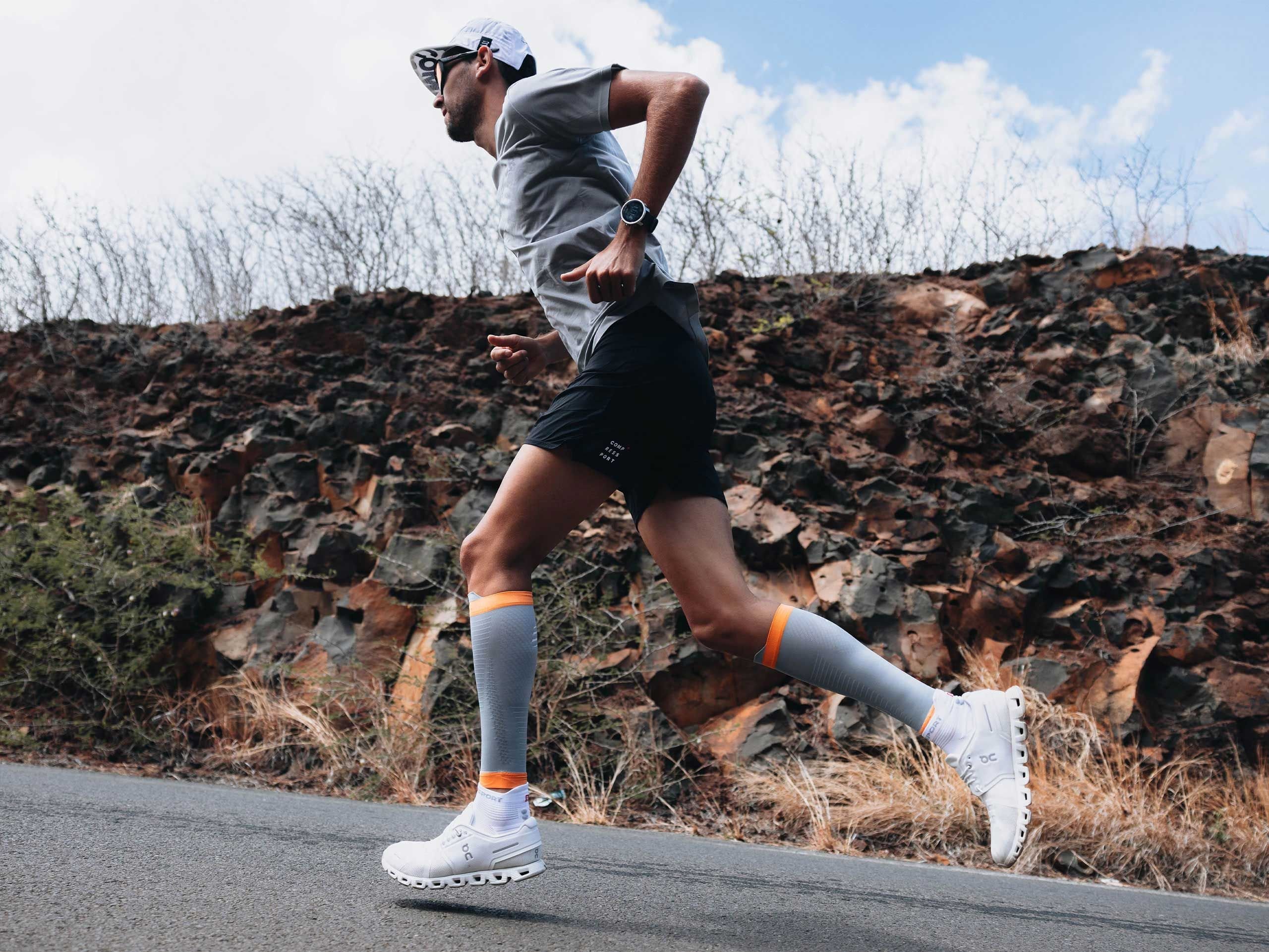 Compressport’s R2 3.0 Compression Sleeves